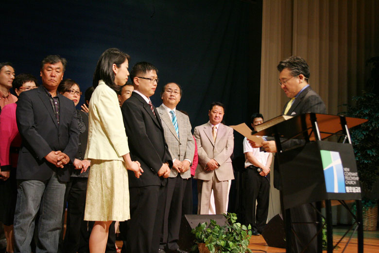 051709-oikos (1).jpg